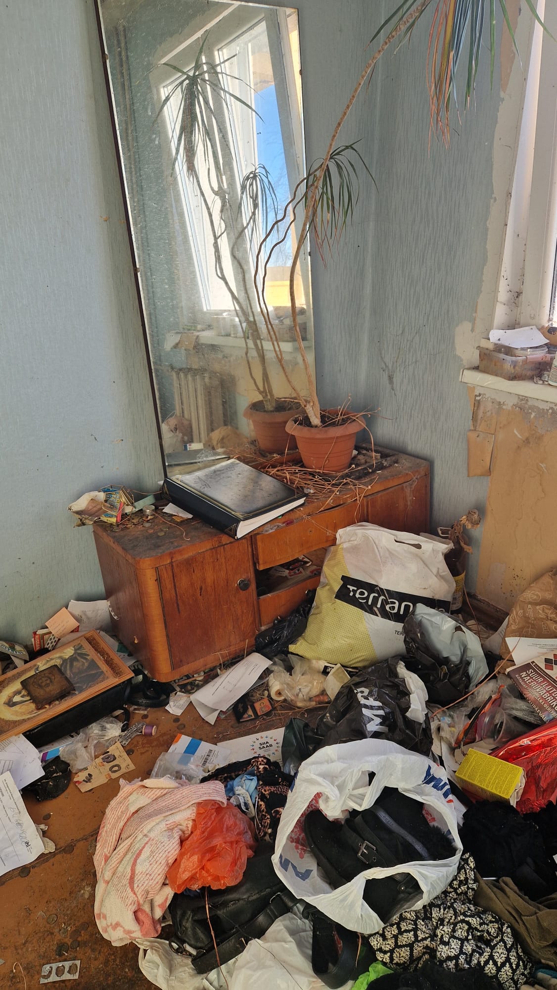 До освобождения помещения